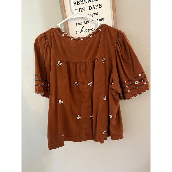 Old Navy Floral-Embroidered V-Neck Bell-Sleeve Top Size Large - Picture 3 of 5